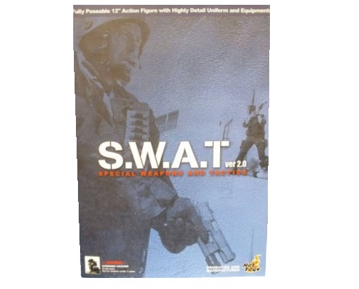「ホットトイズ HOT TOYS SWAT 16Ver.2.0」などのフィギュア、軍帽、ゴーグルなどの軍装品、書籍類等　出張買取　世田谷区